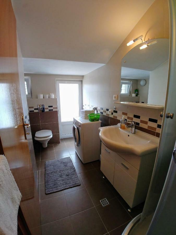 Penthouse Studio With Sea View Makarska Ngoại thất bức ảnh